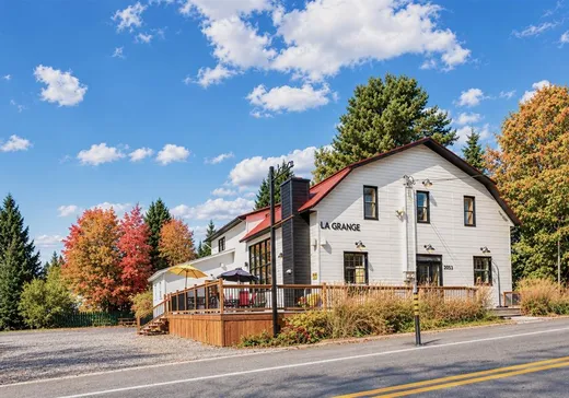 5-Plex à vendre - 2053 Ch. de Ste-Lucie, Ste-Lucie, J0T2J0