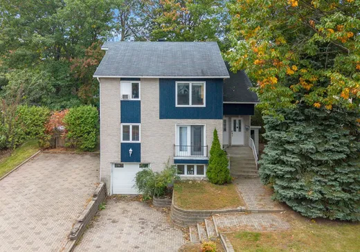 Triplex à vendre - 500-502 Rue Belval, Mont-Saint-Hilaire, J3H 5H7