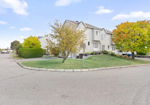 Duplex à vendre - 3840-3844 Rue des Baladins, Les Saules, G1P 4L5