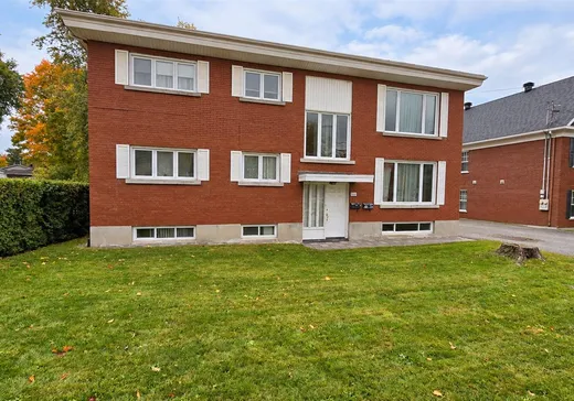 Duplex à vendre - 1690 Rue Prospect, Sherbrooke, J1J 1K5