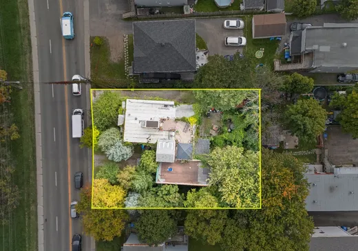Triplex à vendre - 2667 Av. D'Estimauville, Beauport, G1E 3R6