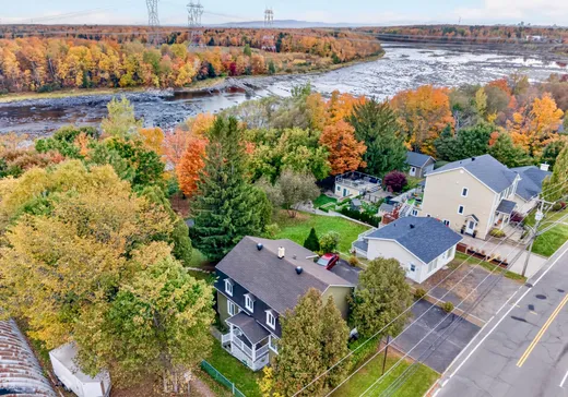 Triplex à vendre - 3467-3471 Av. St-Augustin, Breakeyville, G6Z8G6