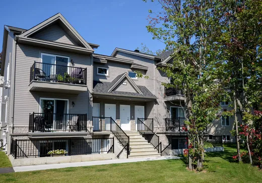 5-Plex à vendre - 1650 Rue du Tournesol, Saint-Lazare, J7T3M6
