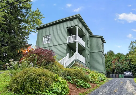 Duplex for Sale - 102-104 Rue Félix-Hébert, Sherbrooke, J1E 1Z8
