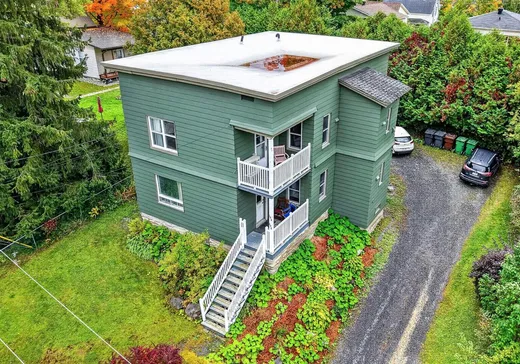 Duplex for Sale - 102-104 Rue Félix-Hébert, Sherbrooke, J1E 1Z8