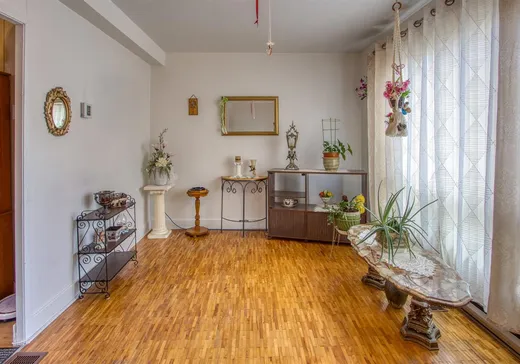 5-Plex for Sale - 1973-1977 Av. St-Edouard, Plessisville, G6L 2L1