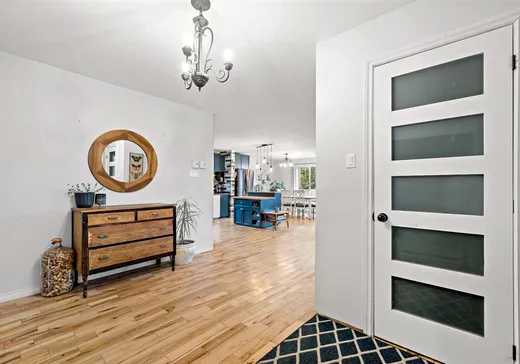 Triplex for Sale - 650-650B Rue Beaulne, Sainte-Agathe-des-Monts, J8C 2Y3