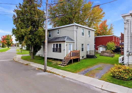 Duplex for sale - 115 Rue Gosselin, Farnham, J2N1S5