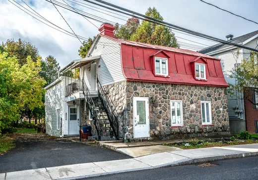 Duplex à vendre - 1447-1449 Rue St-Jacques, Chapais, G2E2X6