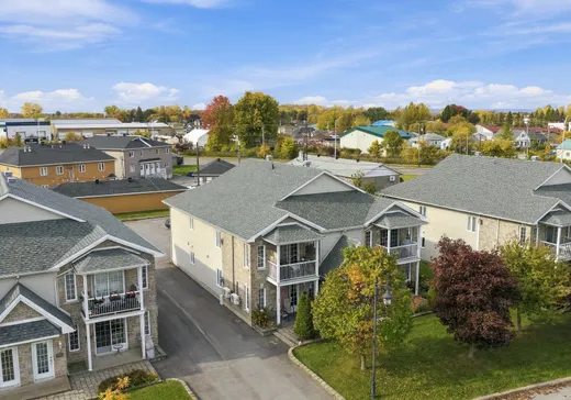 4-Plex for Sale - 207-213 Rue Laporte, Saint-Charles-Borromée, J6E 9J8
