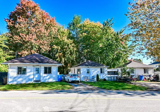 Triplex à vendre - 160-180 48e Avenue, Deux-Montagnes, J0N1M0