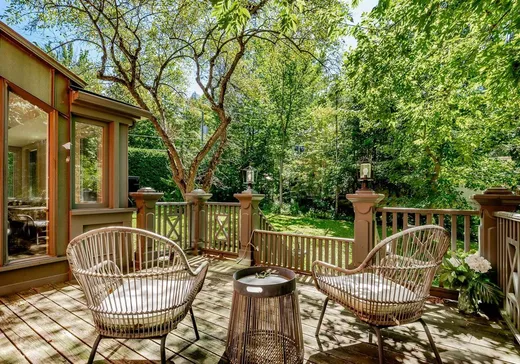 Triplex for Sale - 465-467 Rue de l'Ontario, Eastman, J0E 1P0