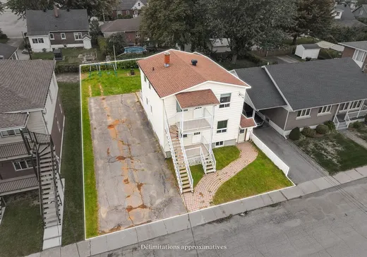 Triplex for Sale - 145-149 Rue Vivier, Cap-De-La-Madeleine, G8T 5K1