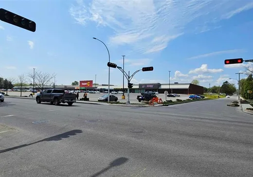 Triplex for Sale - 1165-1169 Rue St-Paul, Trois-Rivières, G9A 1J4