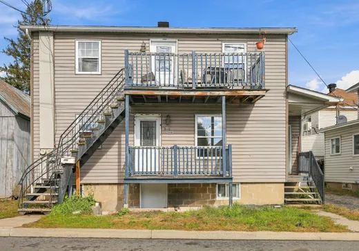 Duplex à vendre - 301-303 Rue Champlain, Saint-Joseph-de-Sorel, J3R 1G8
