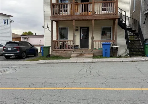 Duplex for Sale - 4031-4033 Rue du Lac-Noir, Black-Lake, G6H 1T2