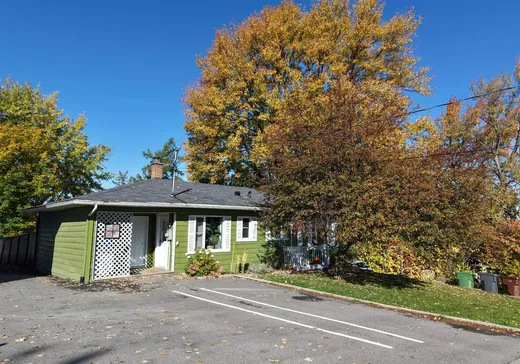 Triplex for Sale - 1341 Rue du St-Esprit, Sherbrooke, J1K 2K7