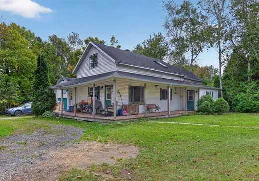 Duplex for Sale - 1751 Ch. de Château-Bigot, Charlesbourg, G2L 1H4