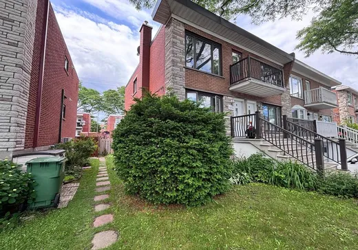 Duplex à vendre - 5870-5872 Av. De Repentigny, Montréal (Centreville), H1M 2G6