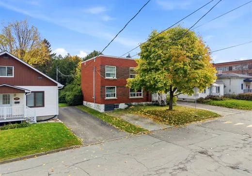 Duplex for Sale - 1272 Rue Craig, Sherbrooke, J1H 4H3