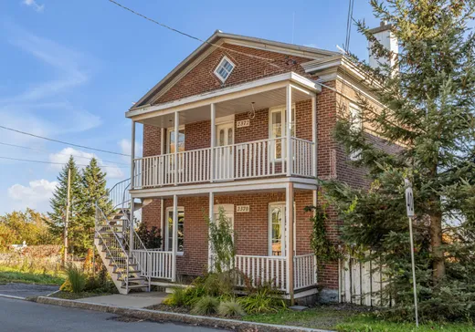 Duplex à vendre - 2370-2372 Av. Royale, Beauport, G1C1R4