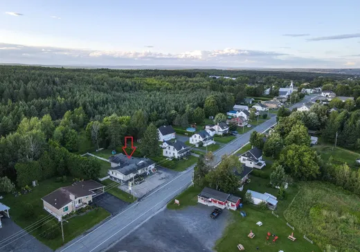 Duplex for Sale - 650-654 Av. de St-Jean-de-la-Lande, Saint-Georges, G5Z 0L3