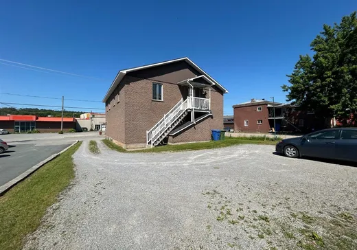 Triplex for Sale - 302 Rue Principale N., Pointe-Claire (Montreal Island), J0B 2H0