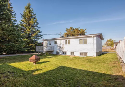 Triplex à vendre - 1555 Boul. Forest, Val-d'Or, J9P 4W8