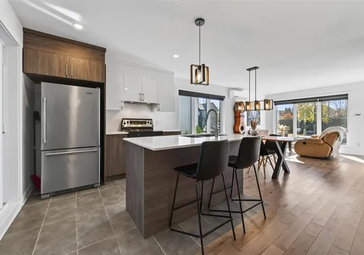 Duplex à vendre - 17670 Rue Victor, App. 403-404, Mirabel, J7J 1B4