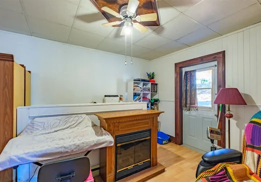 Duplex à vendre - 230 Rue Martin, Coaticook, J1A 2A7