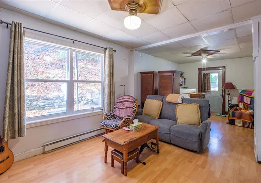 Duplex à vendre - 230 Rue Martin, Coaticook, J1A 2A7