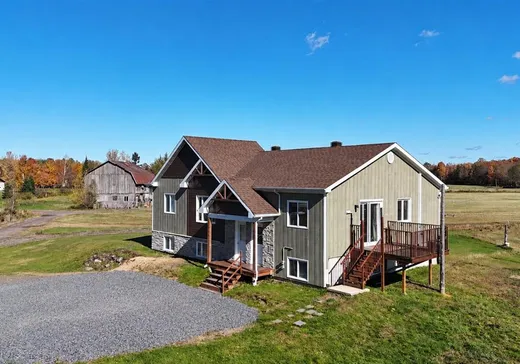Duplex for Sale - 586-586A 5e-et-6e Rang E., Plessisville, G6L 2Y2