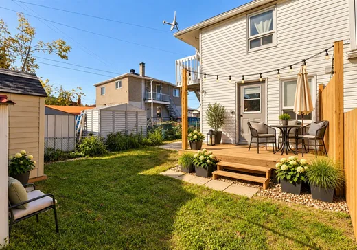 Triplex à vendre - 660 Rue Notre-Dame, Gatineau, J8P 1N2