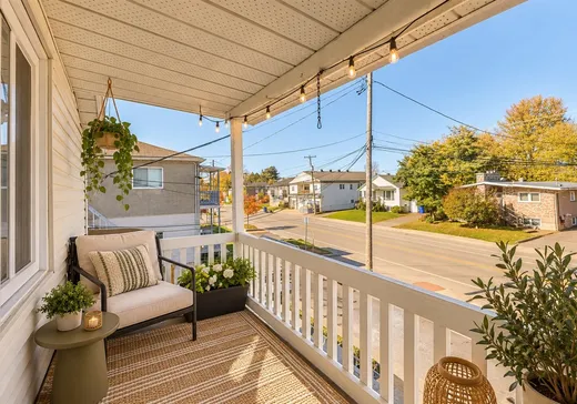 Triplex à vendre - 660 Rue Notre-Dame, Gatineau, J8P 1N2