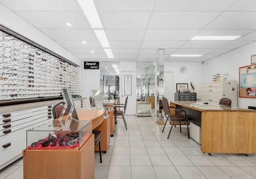 Triplex à vendre - 4852-4856 Rue St-Denis, Montréal (Plateau-Mont-Royal), H2J 2L6