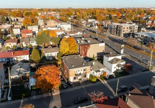 Triplex à vendre - 531-531C Rue St-Hubert, Laval (Pont-Viau), H7G 2Z2
