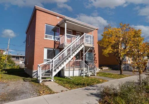 Triplex for sale - 216-220 Av. Gauvin, Vanier, G1M1Y5