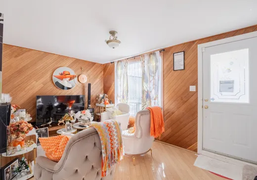 Triplex for Sale - 216-220 Av. Gauvin, Vanier, G1M 1Y5