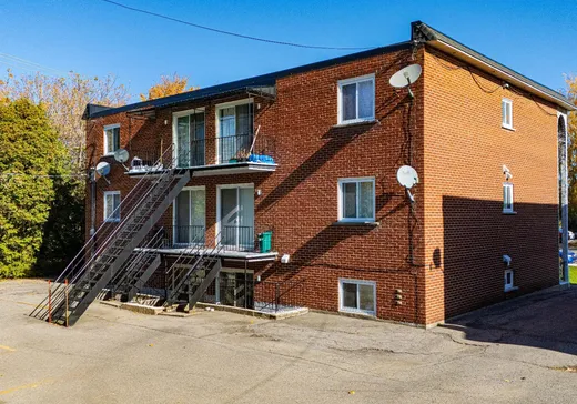 5-Plex à vendre - 428-432A Rue Jacques-Cartier, Salaberry-de-Valleyfield, J6T 4T2