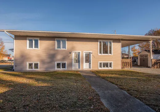 Duplex à vendre - 129-131 Rue Marcoux, Val-d'Or, J9P 6L2