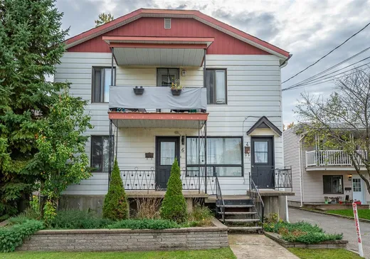Duplex à vendre - 4-6 Rue Verdon, Sainte-Thérèse, J7E3B3