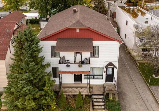 Duplex à vendre - 4-6 Rue Verdon, Sainte-Thérèse, J7E 3B3