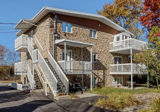 Triplex à vendre - 2901-2909 Boul. Louis-XIV, Beauport, G1C 4K4