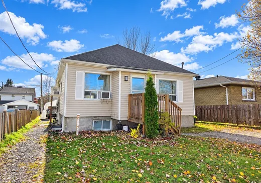 Triplex à vendre - 301-307 Rue Monseigneur-Latulipe O., Rouyn-Noranda, J9X2X6