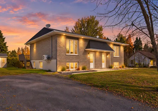 Duplex à vendre - 322A-322B Rue Bouchard, Lac-Etchemin, G0R1S0