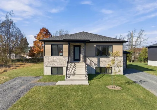 Duplex à vendre - 2067-2069 2e Allée, Drummondville, J2A 0R3