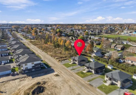 Duplex à vendre - 2067-2069 2e Allée, Drummondville, J2A 0R3