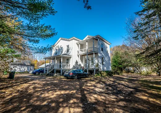 Triplex à vendre - 85-89 Rue de la Rivière, Portneuf, G0A2Y0