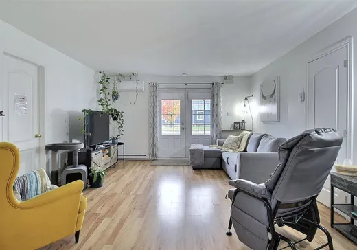4-Plex à vendre - 500-506 Rue Fréchette, Plessisville, G6L 5S6