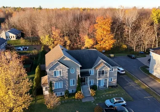4-Plex à vendre - 331-331C Rue Beauchesne, St-Germain-De-Grantham, J0C 1K0